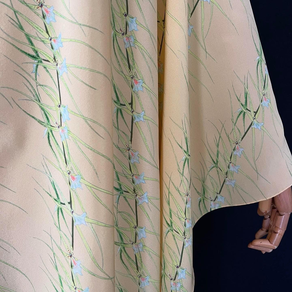 FABRIC FRONTLINE - FABRIC FRONTLINE Silk Scarf - AVVIIVVA.COM