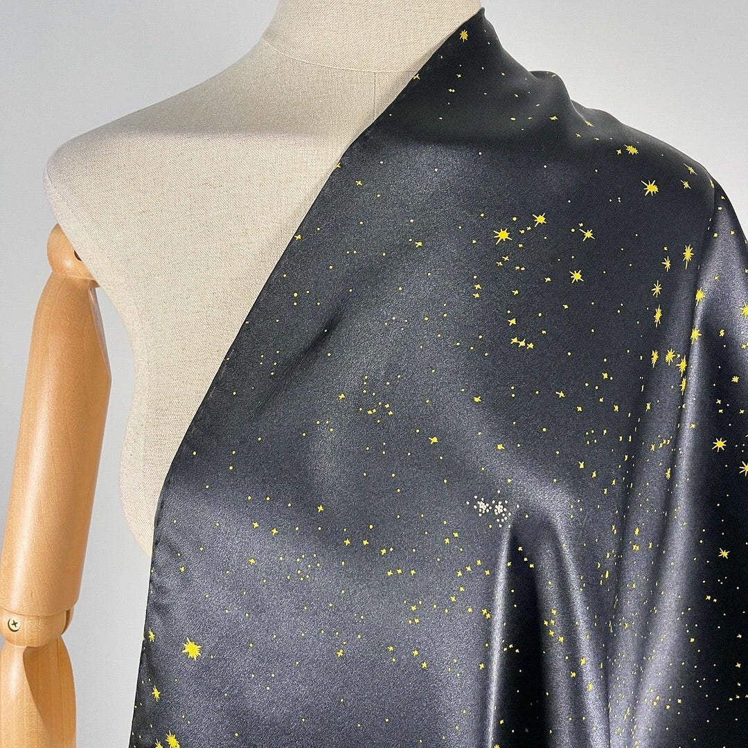 FABRIC FRONTLINE - FABRIC FRONTLINE Silk Scarf "Zurich by Night" - AVVIIVVA.COM