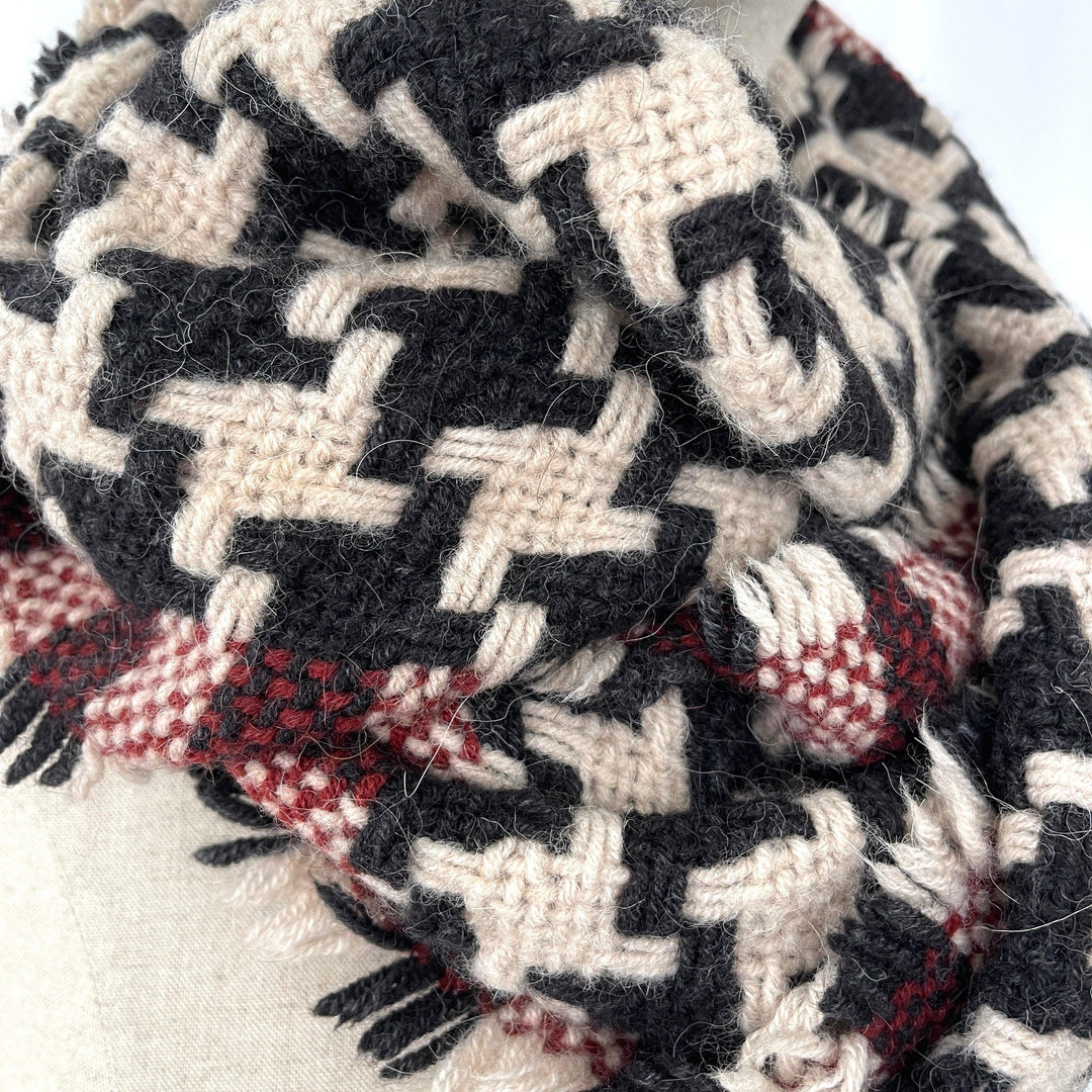 FALIERO SARTI - FALIERO SARTI Scarf - AVVIIVVA.COM