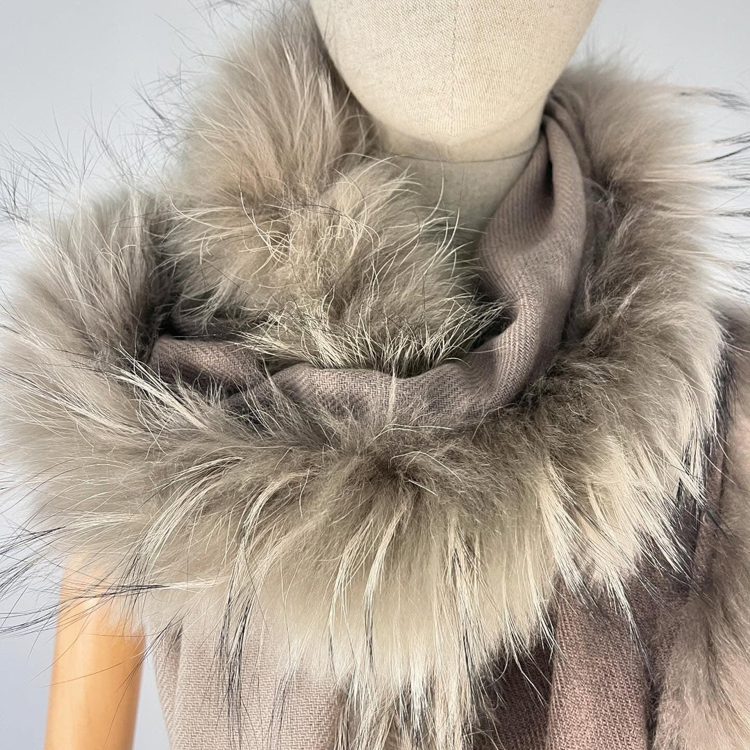 HEMISPHERE - HEMISPHERE Cashmere Fur Scarf - AVVIIVVA.COM