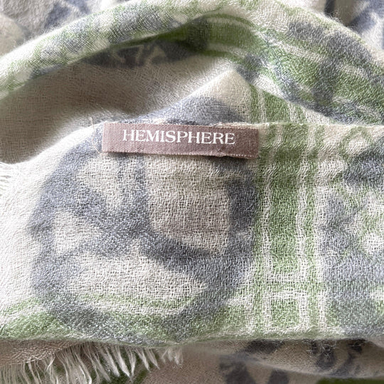 HEMISPHERE - HEMISPHERE Cashmere Scarf - AVVIIVVA.COM