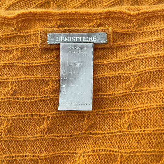 HEMISPHERE - HEMISPHERE New Cashmere Poncho - AVVIIVVA.COM