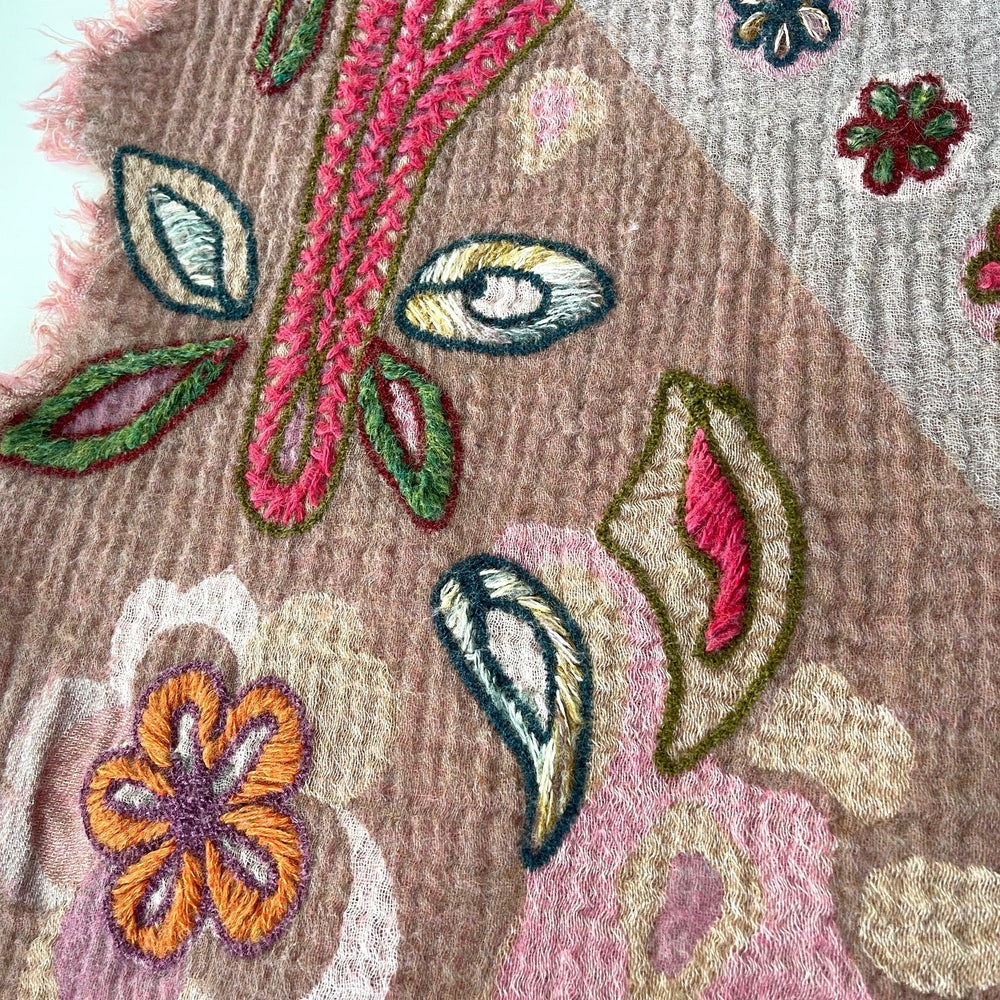 HENRY CHRIST - HENRY CHRIST New Hand Embroidered Wool Scarf - AVVIIVVA.COM