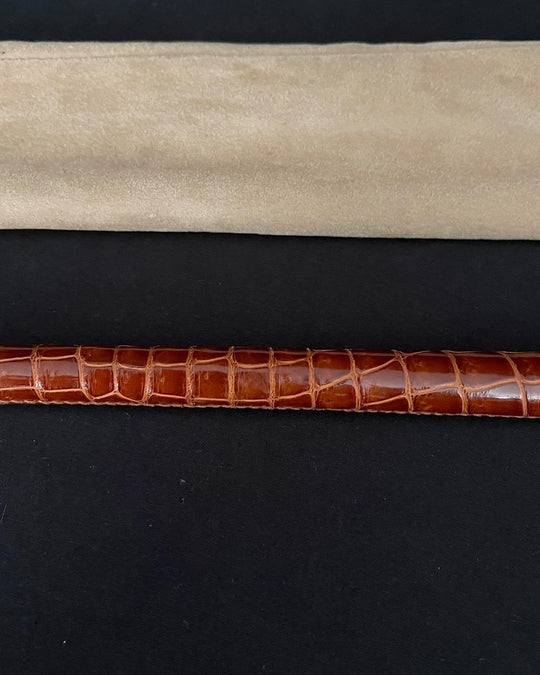 HERMES - HERMES Crocodile + Gold Riding Whip - AVVIIVVA.COM