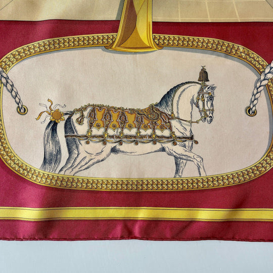 HERMES - HERMES Vintage Silk Scarf - AVVIIVVA.COM