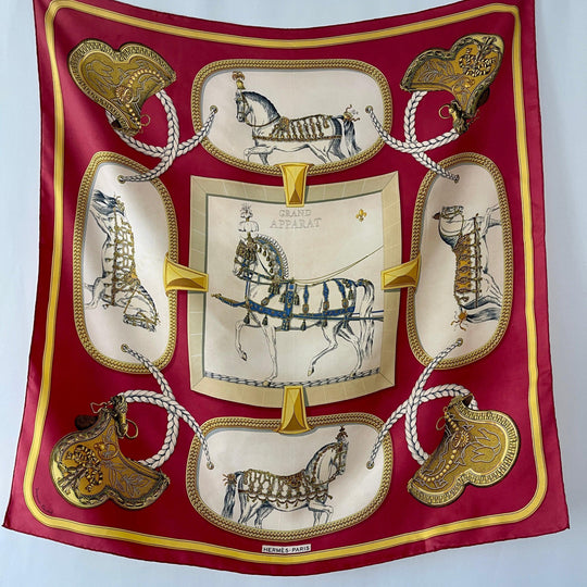 HERMES - HERMES Vintage Silk Scarf - AVVIIVVA.COM