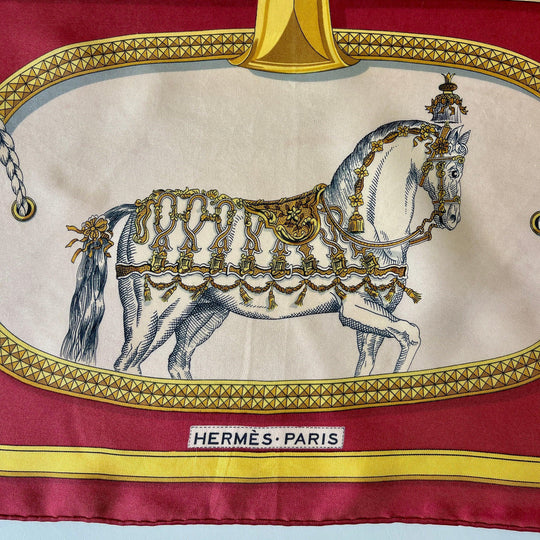 HERMES - HERMES Vintage Silk Scarf - AVVIIVVA.COM