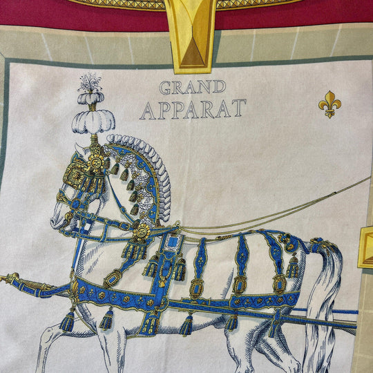 HERMES - HERMES Vintage Silk Scarf - AVVIIVVA.COM