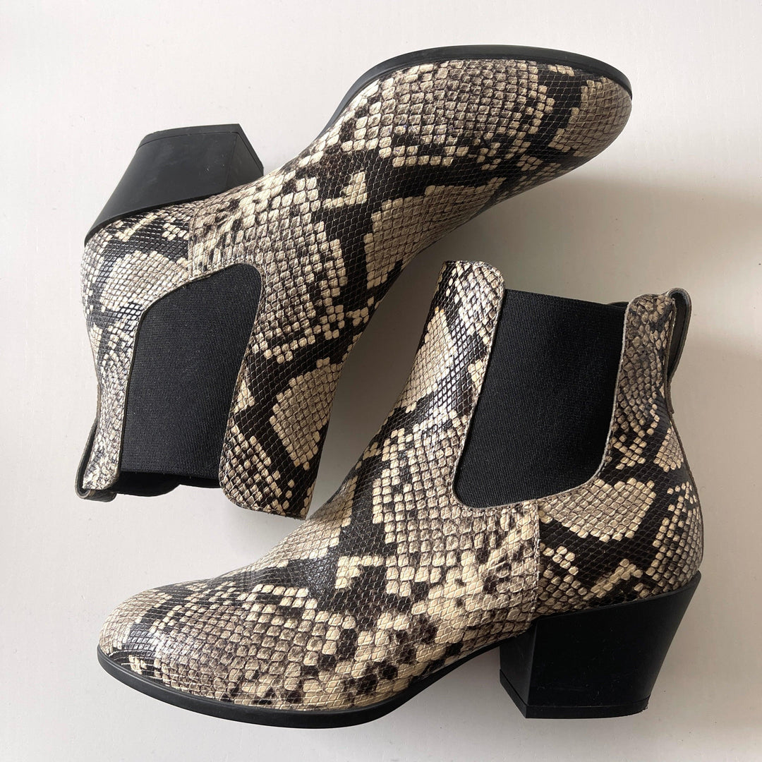 HOGAN - HOGAN Boots - AVVIIVVA.COM