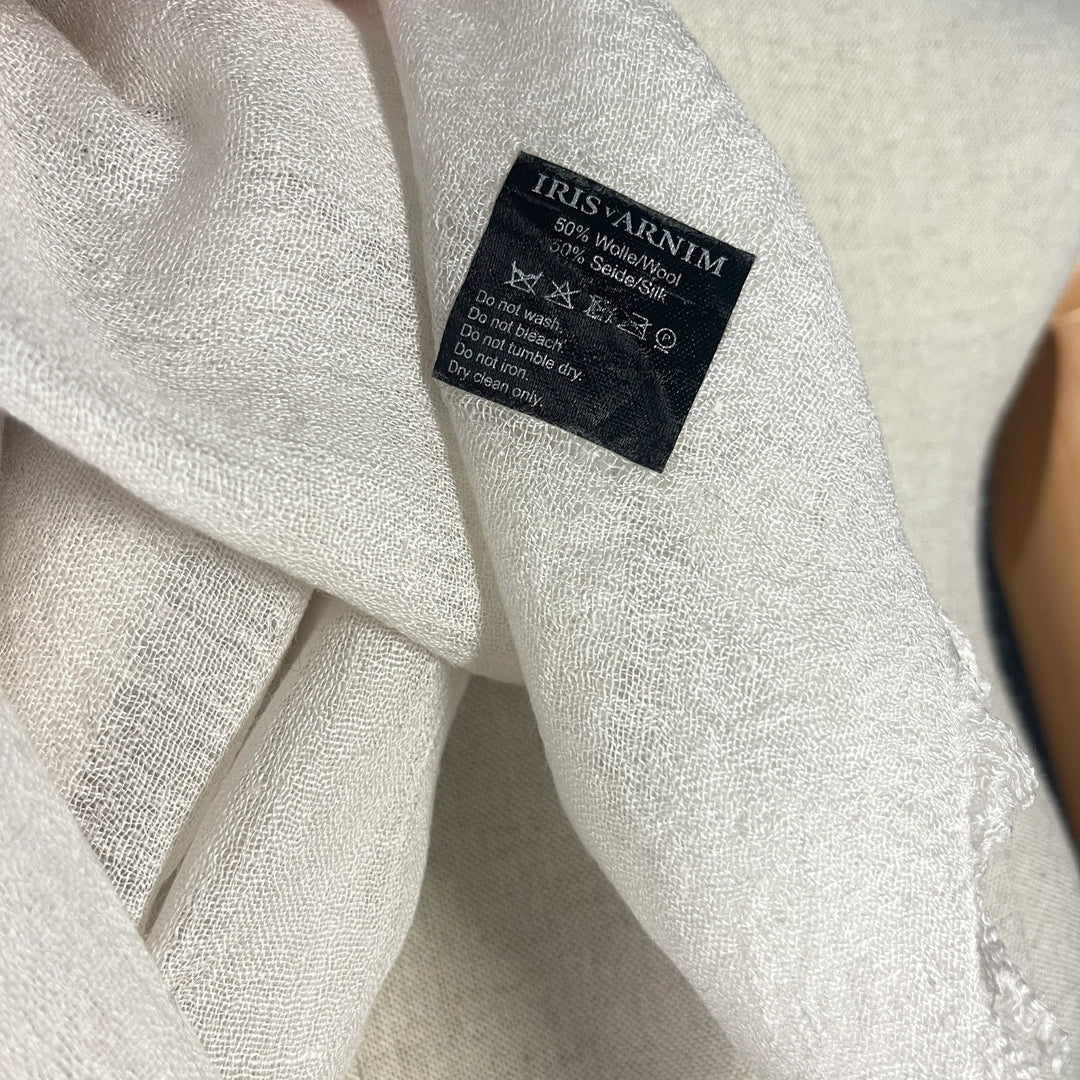 IRIS V ARMIN - IRIS V ARMIN Wool/Silk Scarf - AVVIIVVA.COM