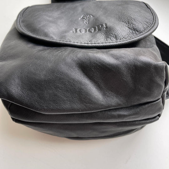 JOOP! - JOOP! Vintage Crossbody Bag look - AVVIIVVA.COM