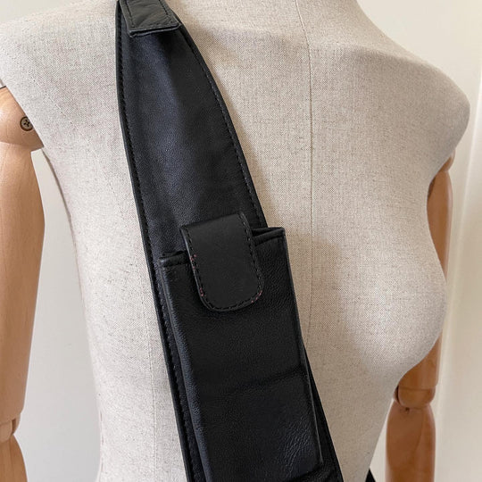 JOOP! - JOOP! Vintage Crossbody Bag look - AVVIIVVA.COM