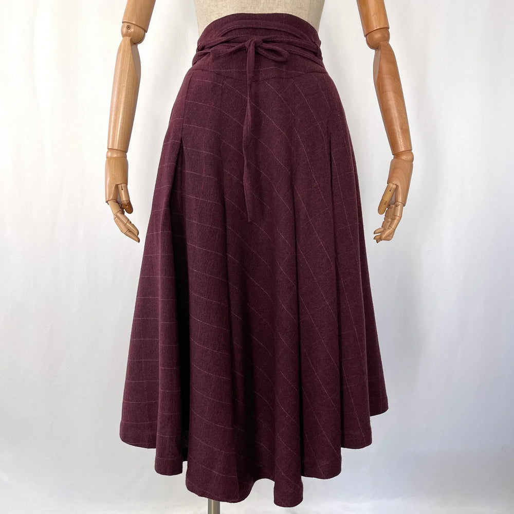 LILITH PARIS - LILITH PARIS Skirt - AVVIIVVA.COM
