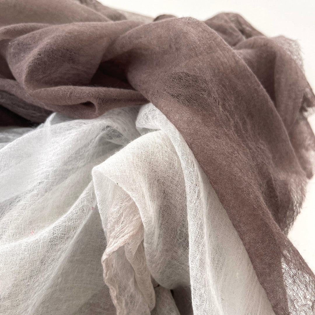 RE VERA - RE VERA Cashmere Scarf - AVVIIVVA.COM