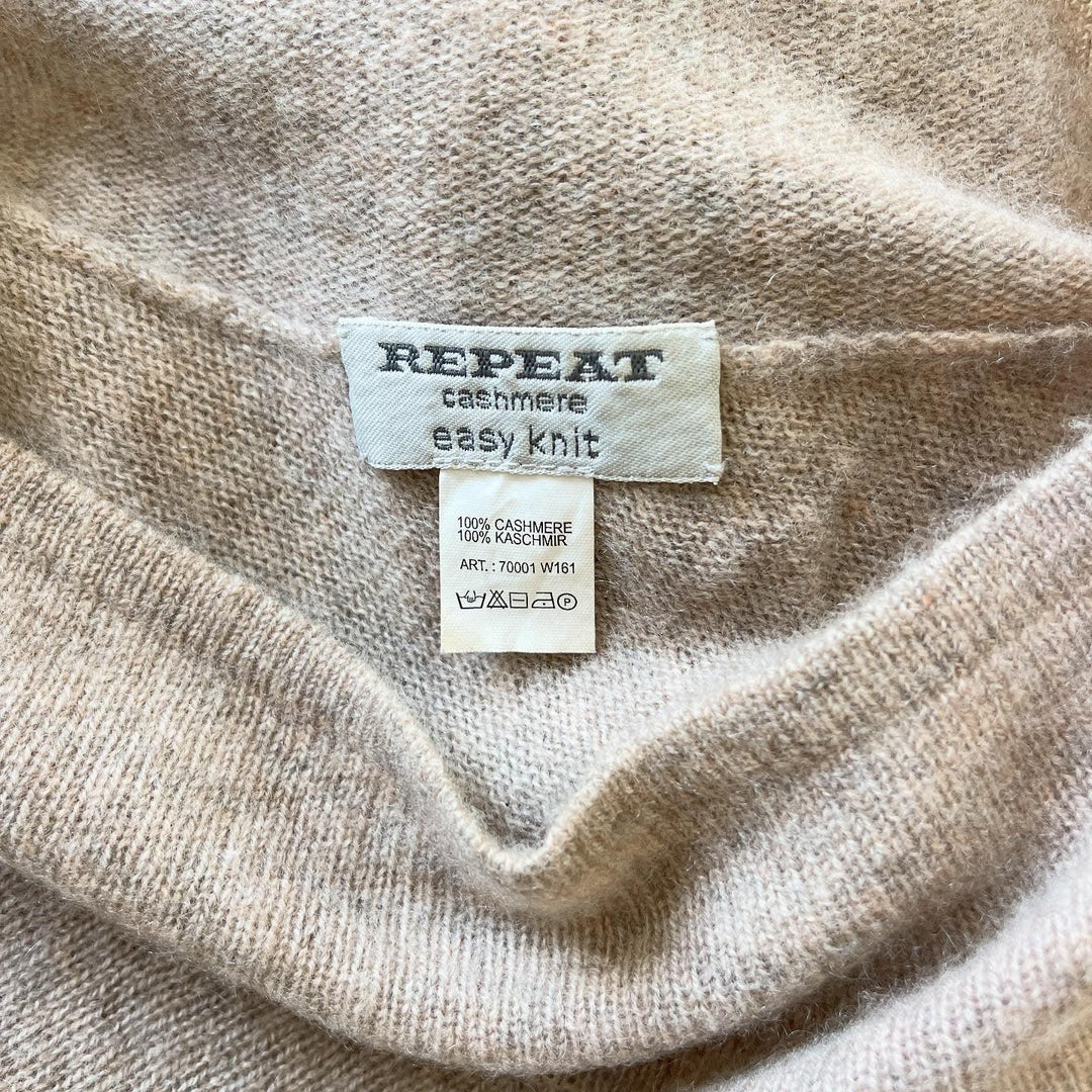REPEAT - REPEAT Cashmere Poncho - AVVIIVVA.COM