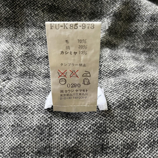 YOHJI YAMAMOTO - YOHJI YAMAMOTO Archive 2003 Houndstooth runway transformer scarf - AVVIIVVA.COM