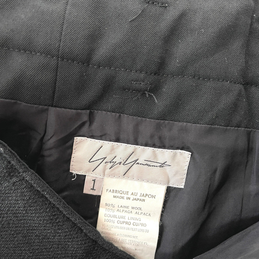 YOHJI YAMAMOTO - YOHJI YAMAMOTO Long Wool Shorts - AVVIIVVA.COM