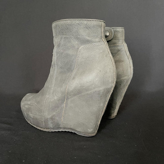 RICK OWENS - RICK OWENS Boots - AVVIIVVA.COM