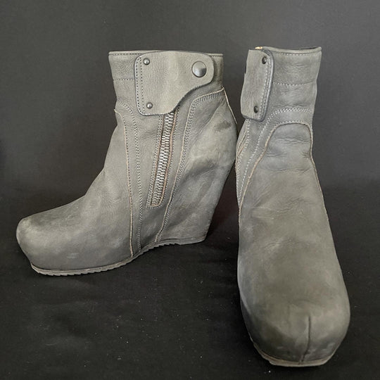 RICK OWENS - RICK OWENS Boots - AVVIIVVA.COM